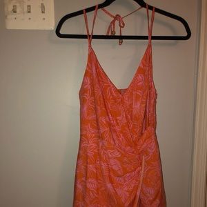 cute floral designed dress!